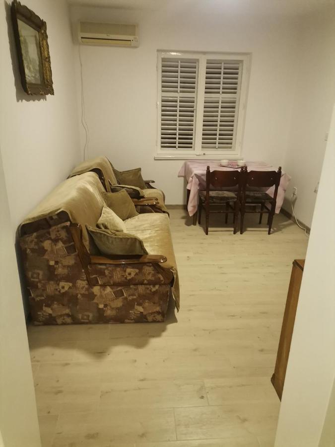 Apartman Danica Херцег Нови Екстериор снимка